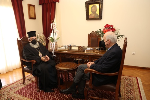 Συνάντηση Δημάρχου Ηρακλείου Βασίλη Λαμπρινού  με τον νέο Αρχιεπίσκοπο Κρήτης κ. Ευγένιο