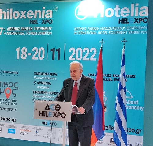 Δήμαρχος Ηρακλείου Βασίλης Λαμπρινός στα εγκαίνια της έκθεσης Philoxenia 2022: «Το Ηράκλειο εξελίσσεται διαρκώς και προχωρά δυναμικά στο μέλλον»